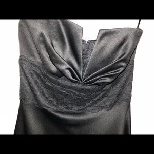 Women’s Size 4 White House Black Market Dress